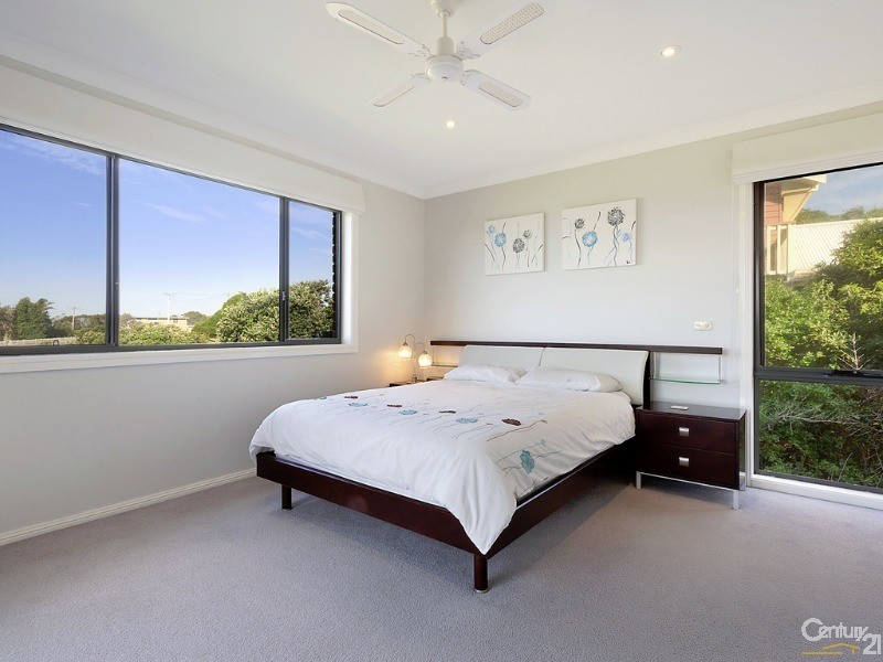52 Noble Parade, Dalmeny NSW 2546
