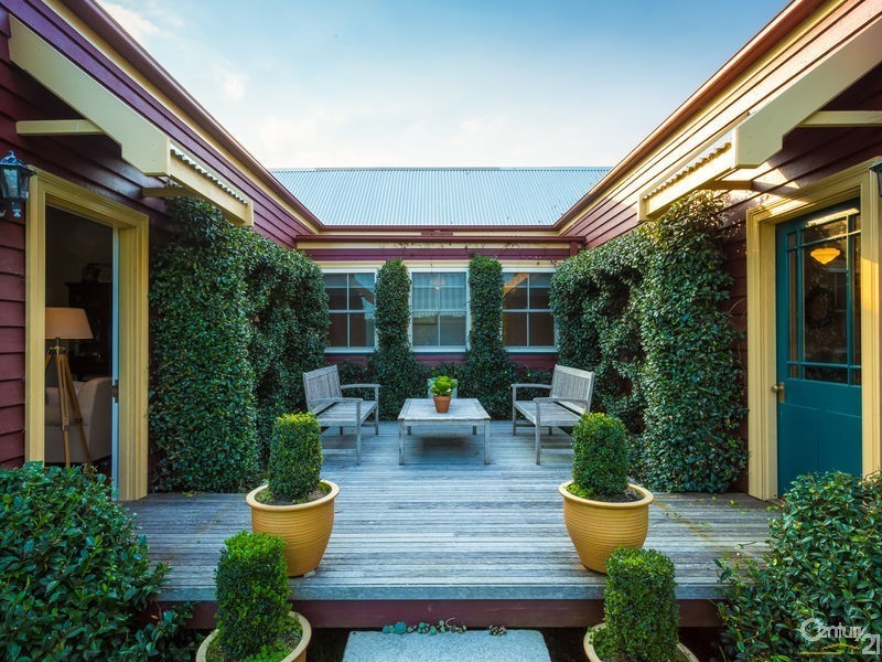 59 Princes Highway, Bodalla NSW 2545