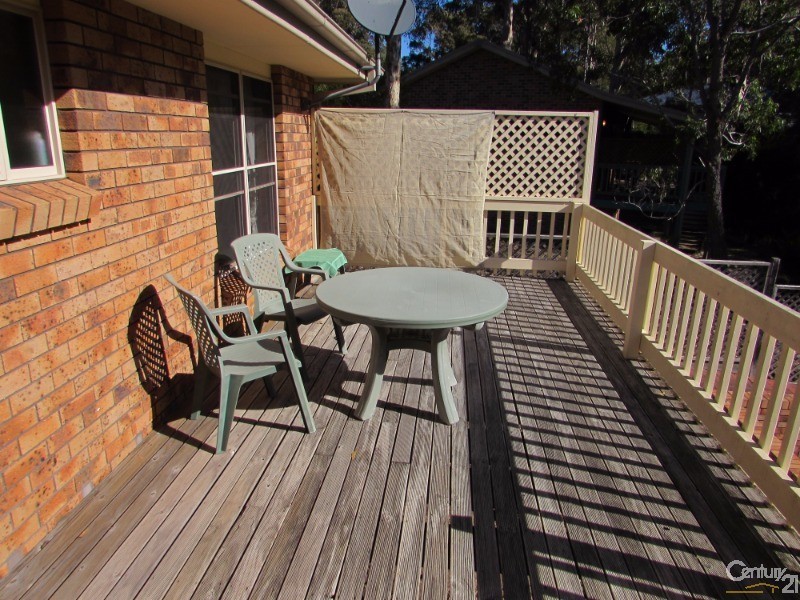 11 Eucalyptus Drive, Dalmeny NSW 2546