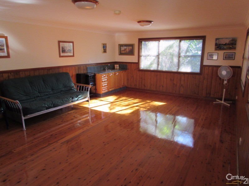 11 Eucalyptus Drive, Dalmeny NSW 2546