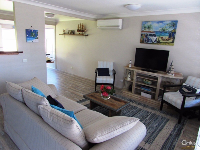 4  Amhurst Street, Dalmeny NSW 2546