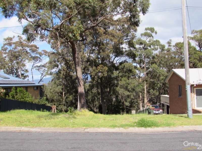 41 Hillcrest Avenue, North Narooma NSW 2546