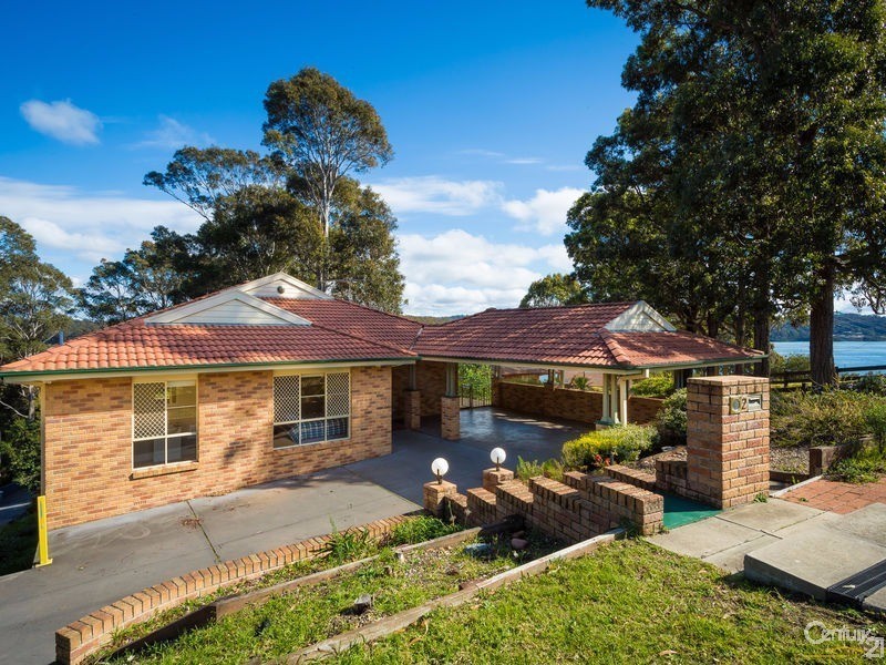 2 Gareth Avenue, Narooma NSW 2546