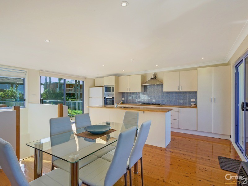 20 Sunnyside Crescent, Kianga NSW 2546