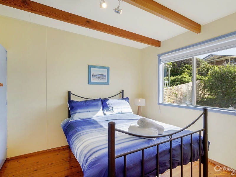 20 Sunnyside Crescent, Kianga NSW 2546