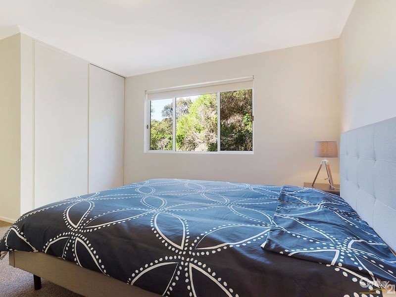 2/5 Angle Street, Narooma NSW 2546