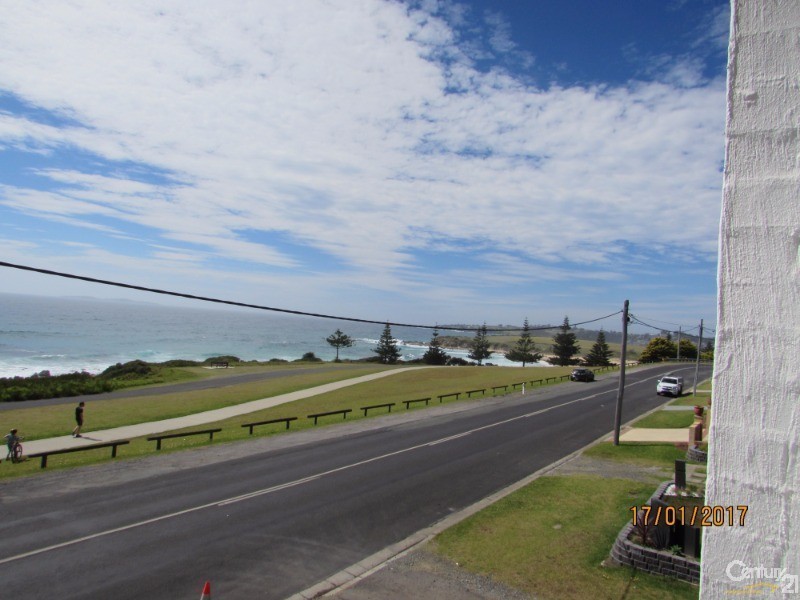 75 Dalmeny Drive, Kianga NSW 2546