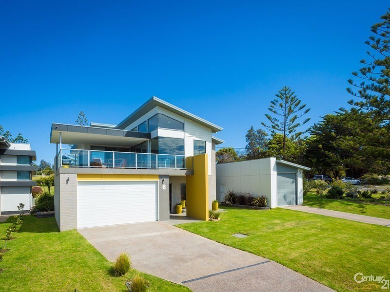6 Murunna Street, Bermagui NSW 2546
