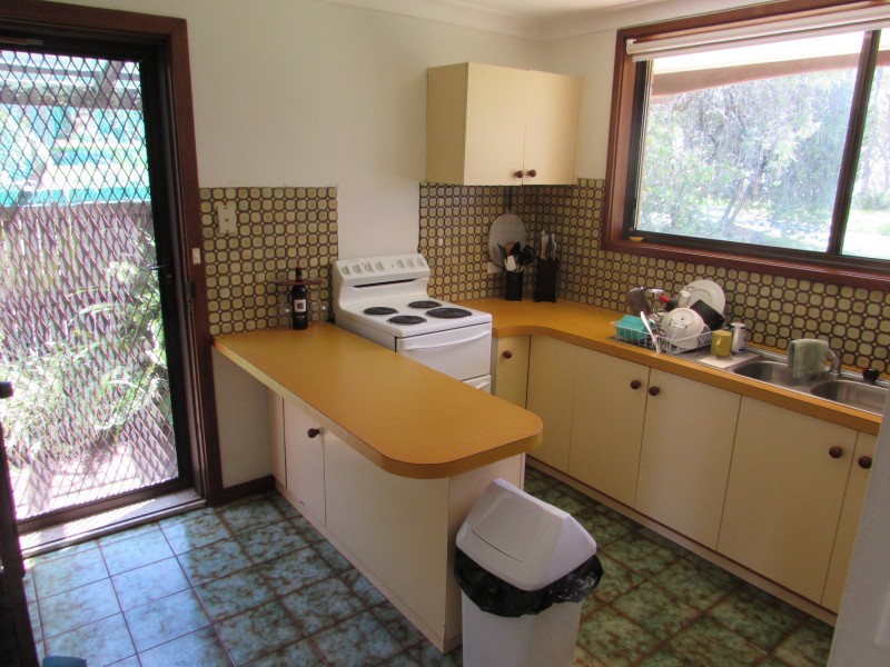 45 Eastaway Avenue, Narooma NSW 2546