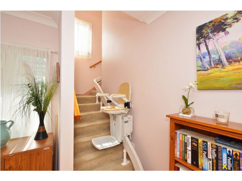 18 Sunset Boulevard, Kianga NSW 2546