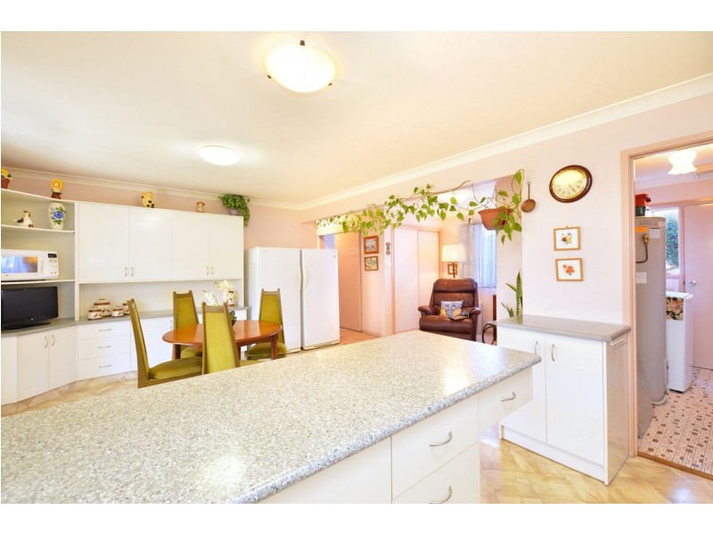 18 Sunset Boulevard, Kianga NSW 2546