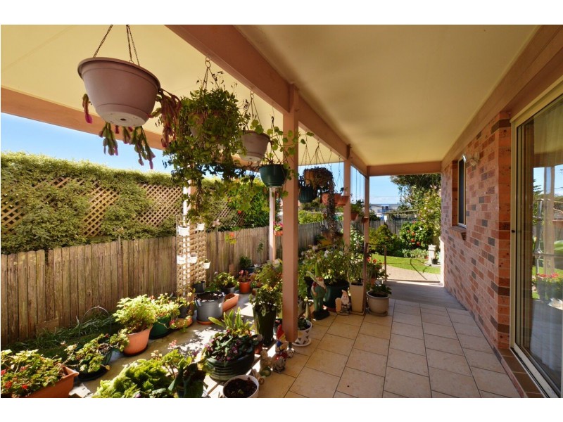 18 Sunset Boulevard, Kianga NSW 2546