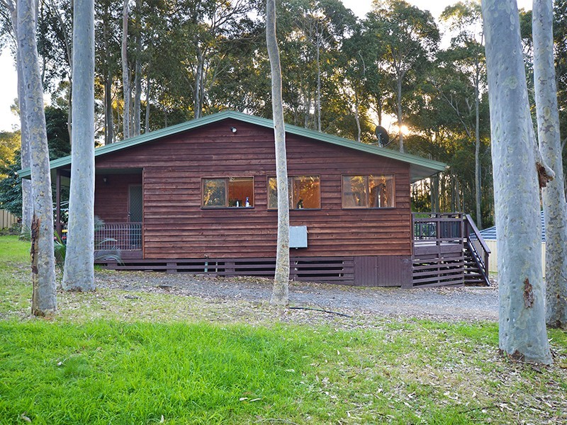 6 Poole Parade, Mystery Bay NSW 2546