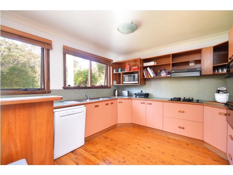 6 Poole Parade, Mystery Bay NSW 2546