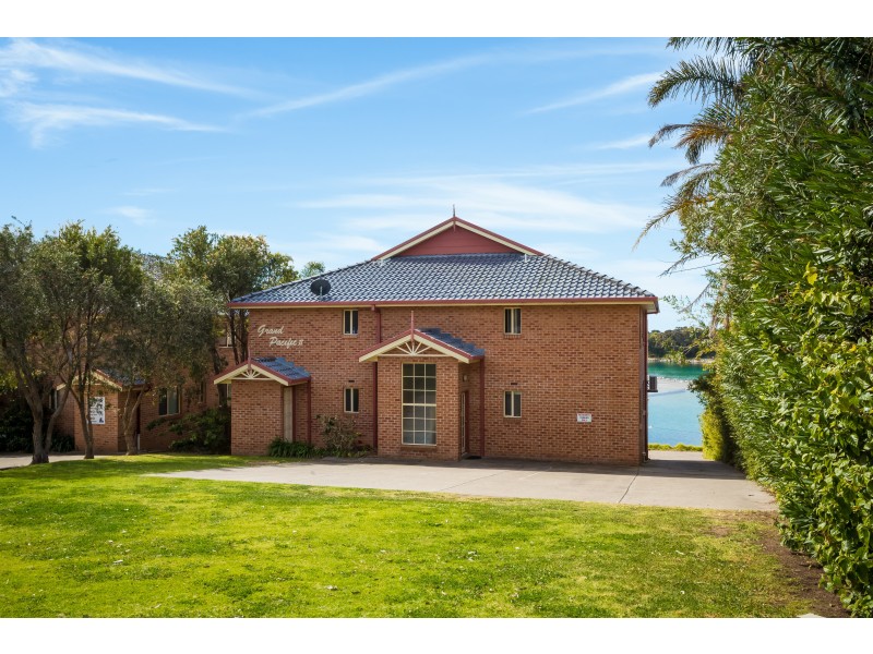 2/97 Campbell Street (Grand Pacific), Narooma NSW 2546