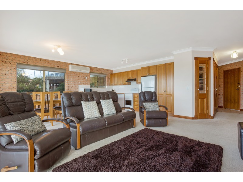 2/97 Campbell Street (Grand Pacific), Narooma NSW 2546