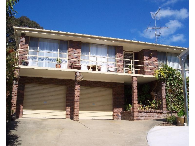 16 Isabel Street, Narooma NSW 2546