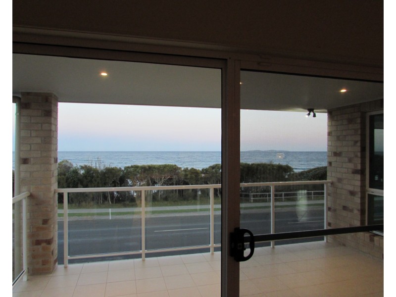 51 Dalmeny Drive, Kianga NSW 2546