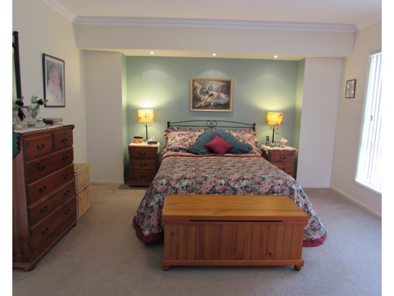 51 Dalmeny Drive, Kianga NSW 2546