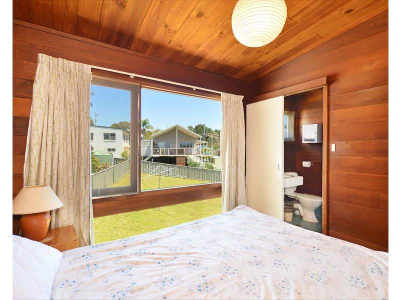 17 Dulling Street, Dalmeny NSW 2546