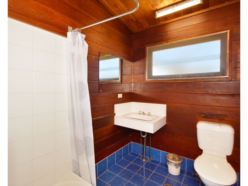 17 Dulling Street, Dalmeny NSW 2546