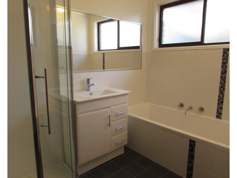16 Isabel Street, Narooma NSW 2546