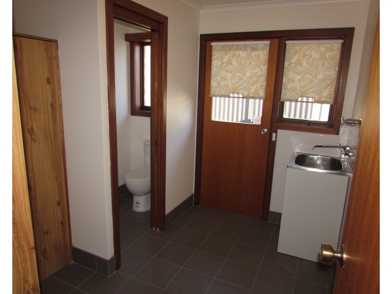 8 Woods Place, North Narooma NSW 2546