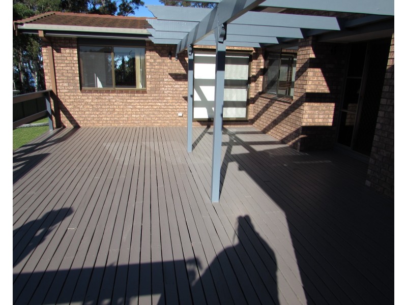 8 Woods Place, North Narooma NSW 2546