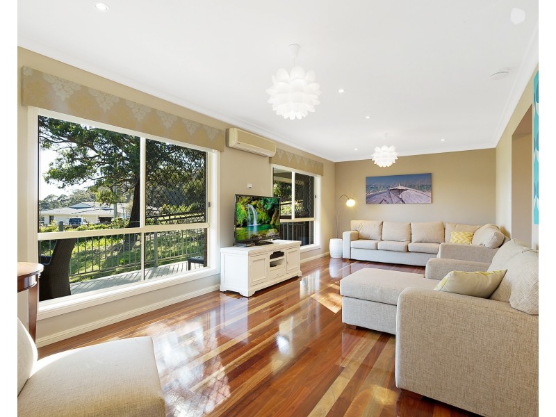 2 Gareth Avenue, Narooma NSW 2546