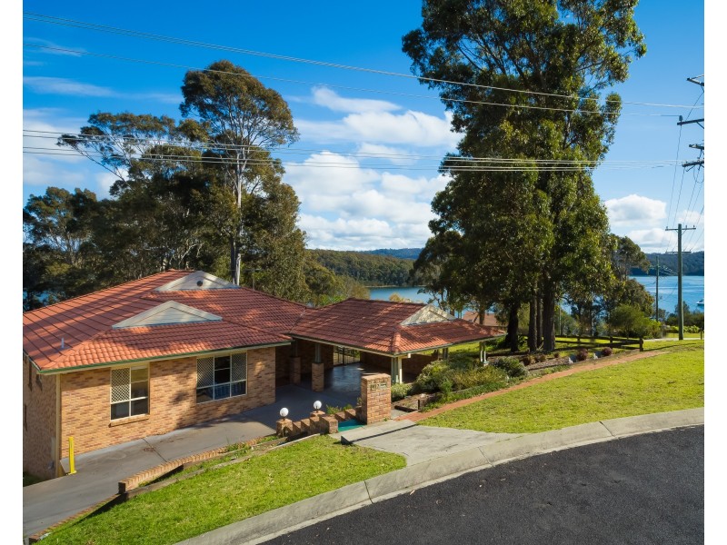 2 Gareth Avenue, Narooma NSW 2546