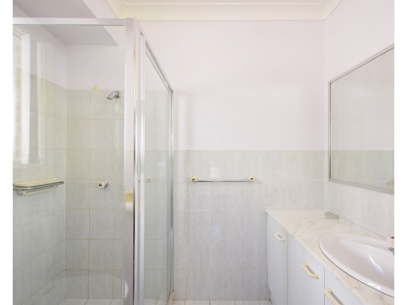 16 Mummaga Lake Drive, Dalmeny NSW 2546