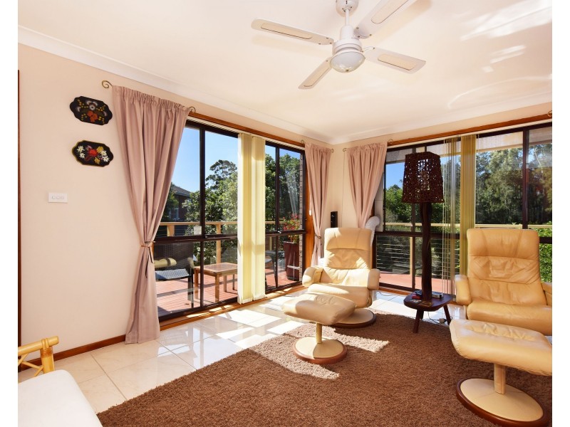 8 Brou Court, Dalmeny NSW 2546