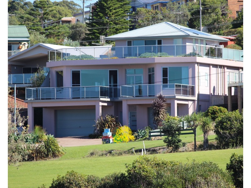 103 Dalmeny Drive, Kianga NSW 2546