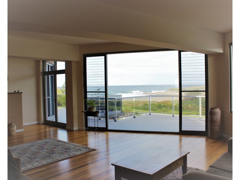 103 Dalmeny Drive, Kianga NSW 2546