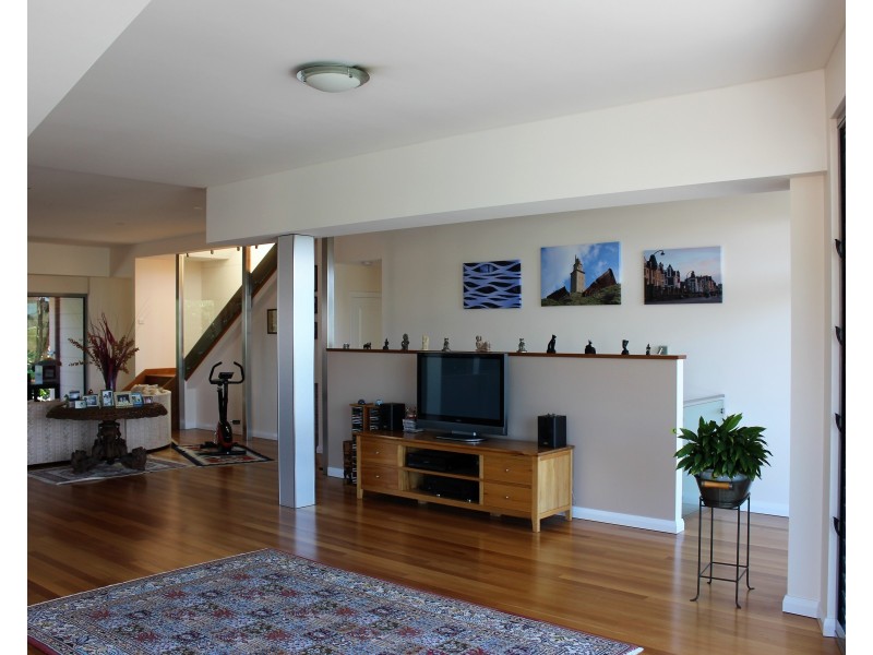 103 Dalmeny Drive, Kianga NSW 2546