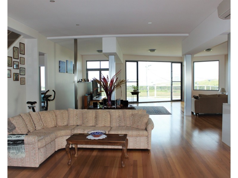 103 Dalmeny Drive, Kianga NSW 2546