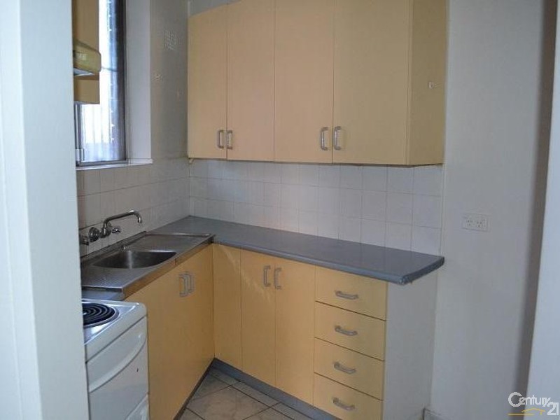 2/10  Brittain Crescent, Hillsdale NSW 2036