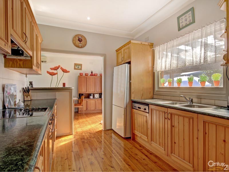 2e Chuter Avenue, Monterey NSW 2217