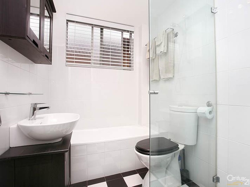 4/360-362 Livingstone Road, Marrickville NSW 2204