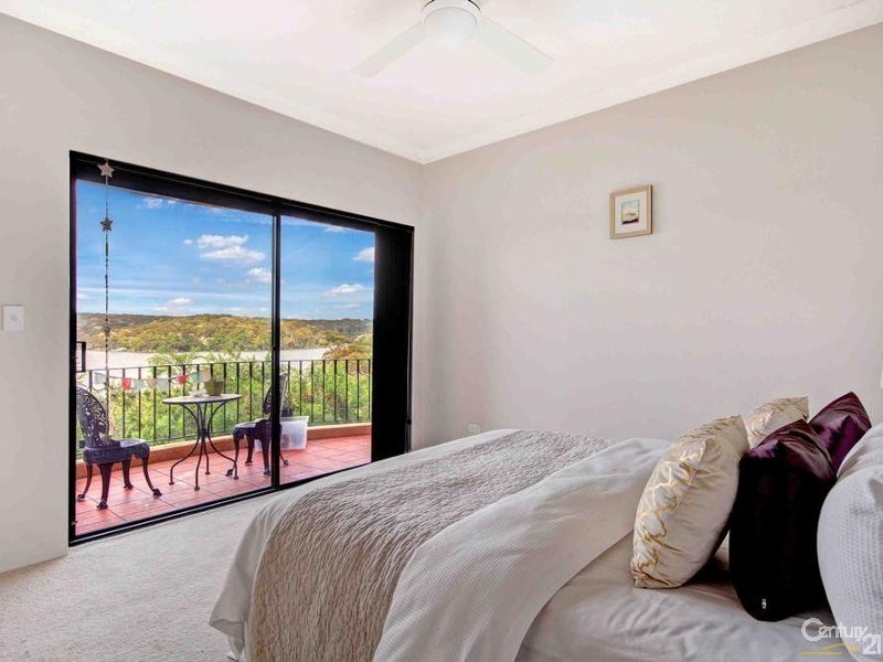 1/13 Waring Avenue, Caringbah South NSW 2229