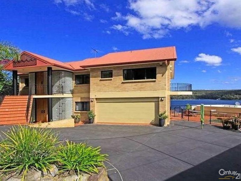 1/13 Waring Avenue, Caringbah South NSW 2229