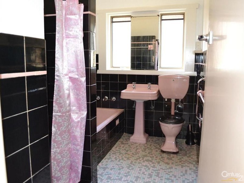 1249 Anzac Parade, Chifley NSW 2036