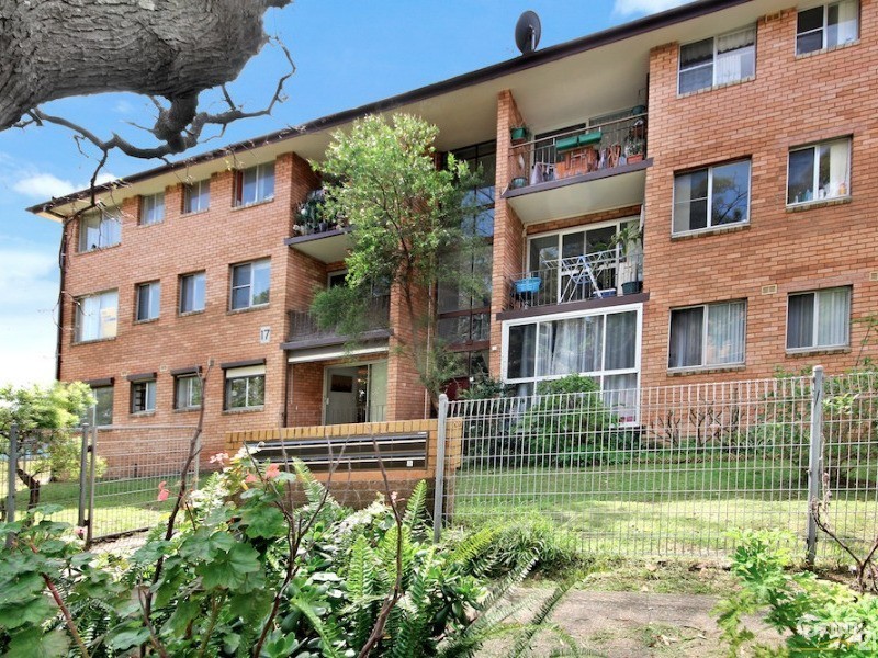 1/15-17 Grace Campbell Crescent, Hillsdale NSW 2036