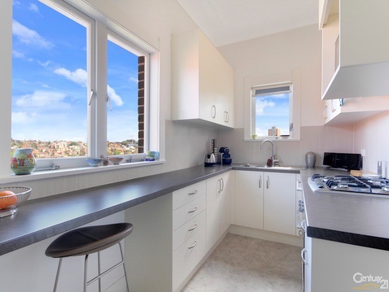 9/5-7 Moira Crescent, Coogee NSW 2034