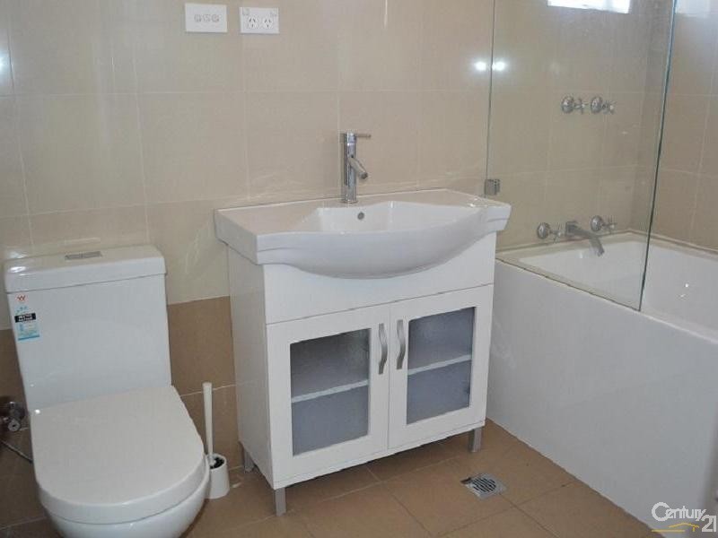 33 Fraser Ave, Eastgardens NSW 2036