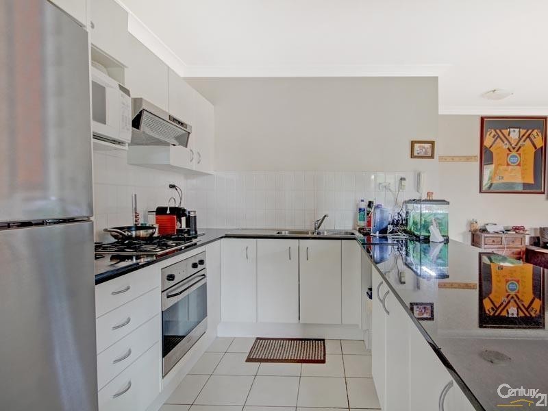 15/8 Macintosh Street, Mascot NSW 2020