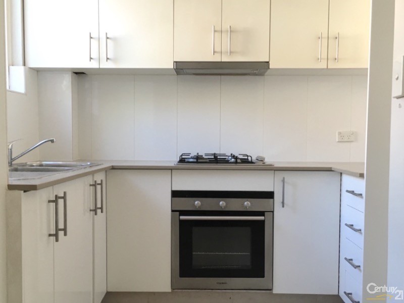 3/3 Grace Campbell Crescent, Hillsdale NSW 2036