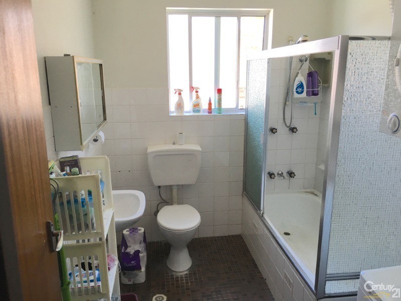 Rear 36 Mawson Parade, Chifley NSW 2036