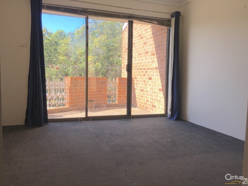 2/1a Anzac Parade (ent via Boronia St), Kensington NSW 2033