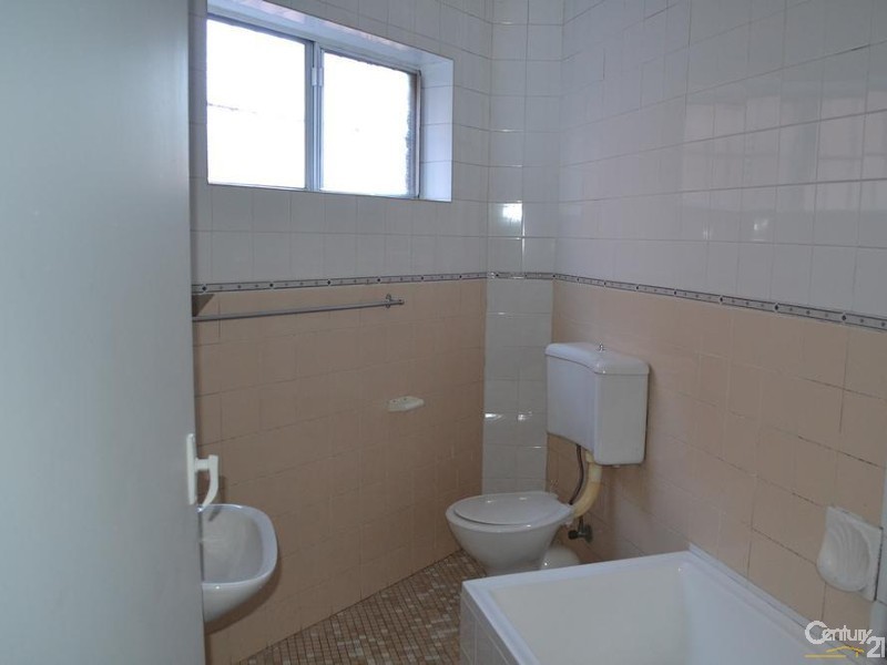 2/10 Brittain Crescent, Hillsdale NSW 2036